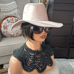 ✨NEW✨ Elegant Taupe Cowboy 🤠 Fedora Felt Hat